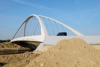 Brug over Albertkanaal in Oelegem